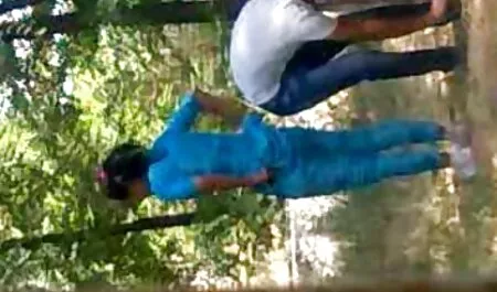 टॉपलेस एमआईएलए एक पॉप के साथ बिखर जाता है इंग्लिश मूवी सेक्सी वीडियो