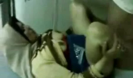 फेस्टिजांडो सैन वैलेंटाइन !! हीरोइन सेक्सी मूवी