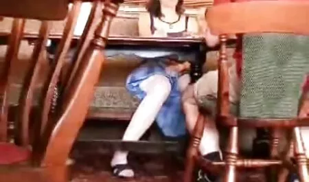 MiLF काजल राघवानी की सेक्सी मूवी डक्ट टेप में लिपटे हुए