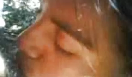 लोनली मिल्फ को उसके नए पेन मूवी सेक्सी दोस्त ने गड़बड़ कर दिया था