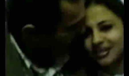 uyb ने पत्नी को शिल्पा शेट्टी सेक्सी मूवी 012 साझा किया