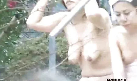 नंगे पैर मुर्गा मालिश और एक नग्न गोरा से सेक्सी मूवी इन हिंदी Footjob