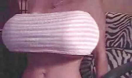लिक्स सनी लियोन सेक्सी मूवी पिक्चर गुदगुदी Footjob